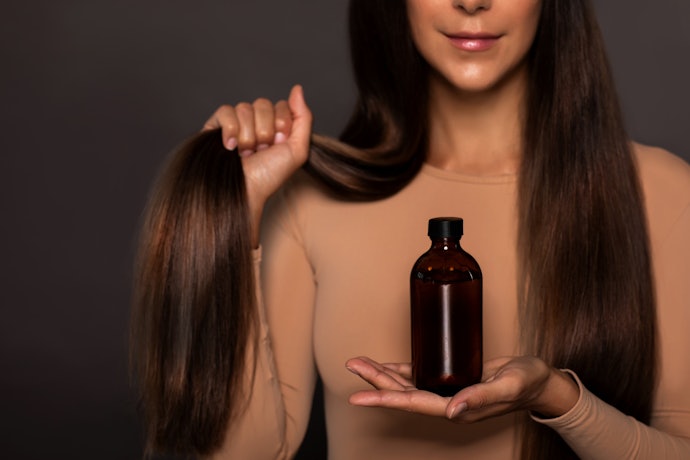 O que os Petrolatos Fazem no Cabelo?